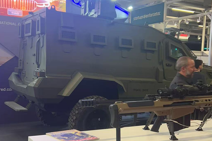 南宫NG28特瓷参观2025德国警务展EnforceTac